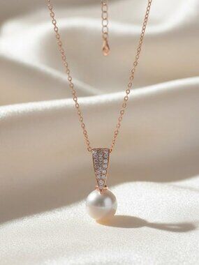 Rose Gold Necklace - Ladies Elegant Pearl Necklace